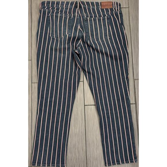 Lauren Ralph Lauren Women’s Red And White Pinstriped Jeans Size 16 Straight Leg - Picture 4 of 6